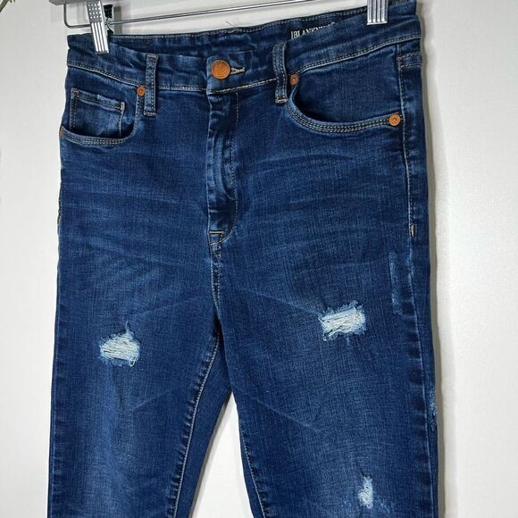 Blanknyc Your Favorite Womens Denim Jeans Straight Leg Distressed Blue  Size 28 - Picture 6 of 11